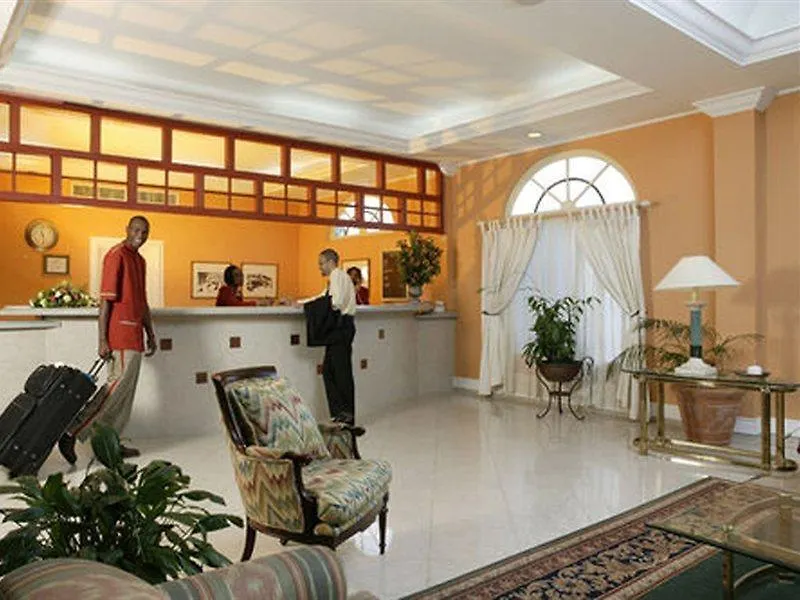 ***  The Knutsford Court Hotel Kingston Jamaïque