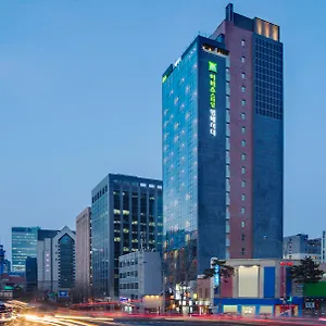 宜必思尚品首尔明洞大使酒店 首爾