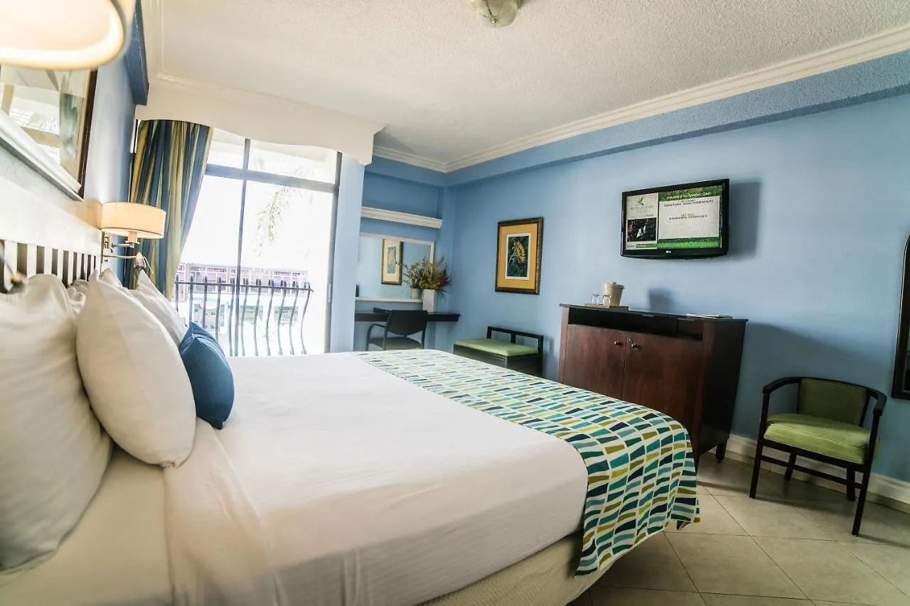 The Knutsford Court Hotel Kingston 3*,  Jamaïque