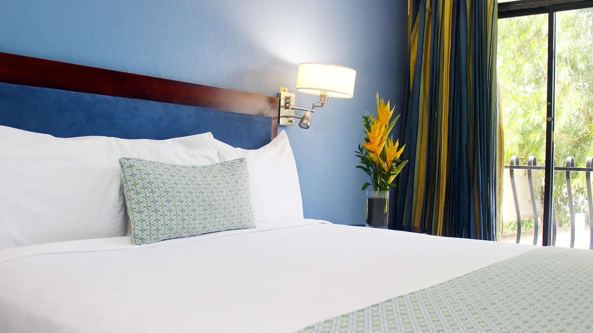 The Knutsford Court Hotel Kingston